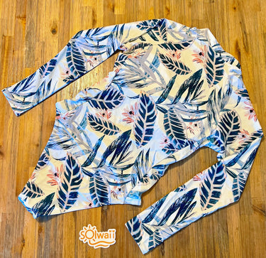 Tidal Wave Rash Guard image 3